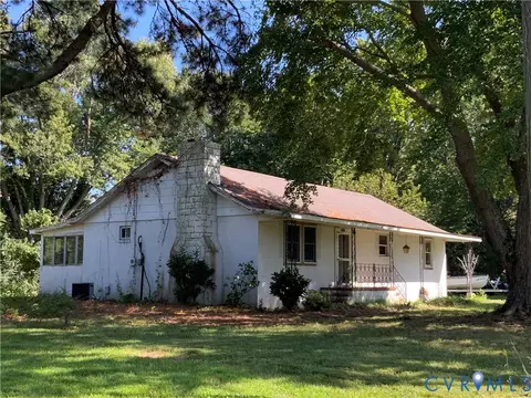 81 Northumberland Dr, Lottsburg, VA 22511
