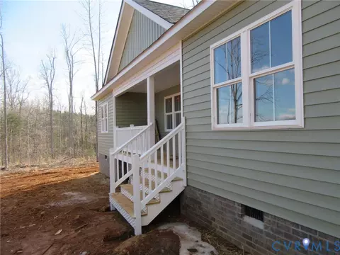 10410 White Oak Church Rd, Wilsons, VA 23894