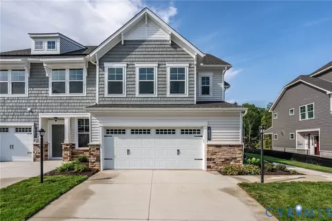 18748 Palisades Cove Trl, Moseley, VA 23120