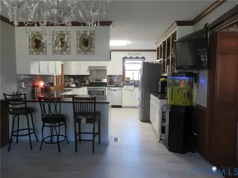 Kitchen - 44 Adsit Ln, Freeman, VA 23856 photo 9 of 12