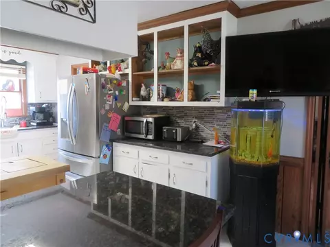 Kitchen - 44 Adsit Ln, Freeman, VA 23856 photo 12 of 12
