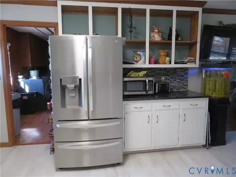 Kitchen - 44 Adsit Ln, Freeman, VA 23856 photo 8 of 12