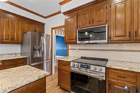 Kitchen - 2101 Normandstone Dr, Midlothian, VA 23113 photo 4 of 5