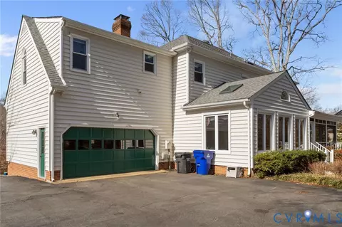 Exterior - 2101 Normandstone Dr, Midlothian, VA 23113 photo 4 of 9