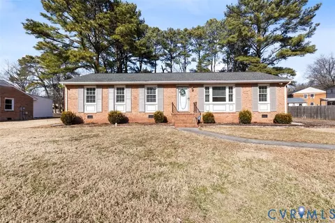 302 Lark Dr, Richmond, VA 23227