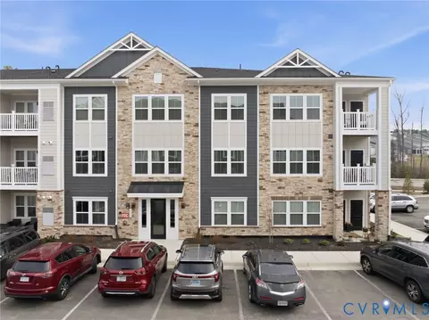 6635 Citory Way #306, Moseley, VA 23120