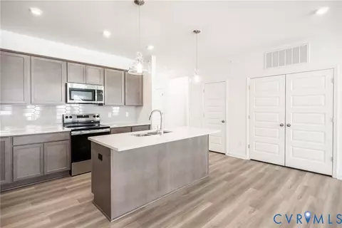 4118 Ebbies Xing, Midlothian, VA 23112