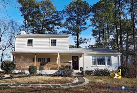 401 Bayliss Dr, North Chesterfield, VA 23235