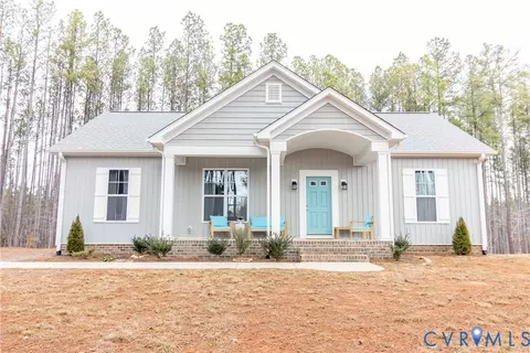 139 Forest Ridge Ln, Scottsville, VA 24590