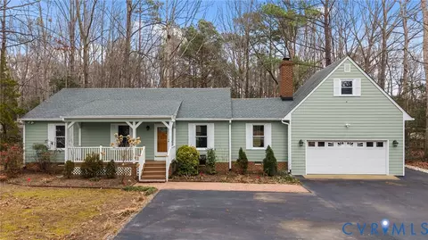 9701 Raven Wing Dr, Chesterfield, VA 23832