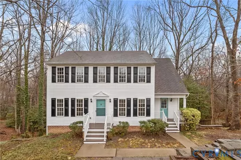 8090 Kiwi Ln, Mechanicsville, VA 23111