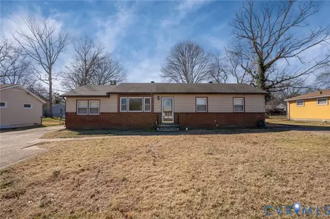 3007 Bensley Rd, North Chesterfield, VA 23237