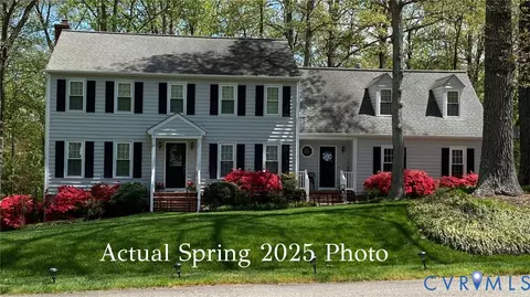 Exterior - 347 Rossmere Dr, Midlothian, VA 23114 photo 2 of 8