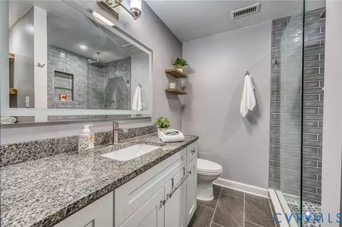 Bath - 112 Water Pointe Ct, Midlothian, VA 23112 photo 1 of 2