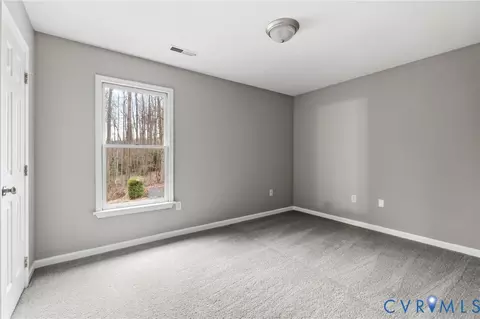 836 Walkerton Rd, Walkerton, VA 23177 photo 17