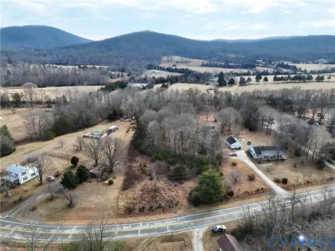 1380 Craigtown Rd, Shipman, VA 22971