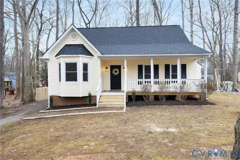 13925 Buck Rub Dr, Midlothian, VA 23112