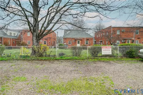 Exterior - 3531 Hanover Ave #B, Richmond, VA 23221 photo 3 of 3