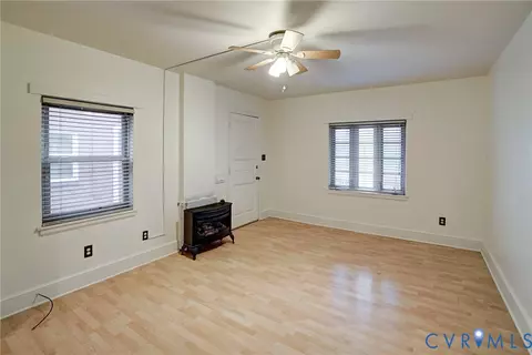Living - 3531 Hanover Ave #B, Richmond, VA 23221 photo 3 of 4