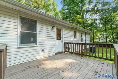 337 Corann Dr, Aylett, VA 23009 photo 3