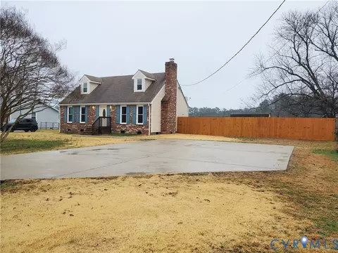 11405 Temple Dr, Petersburg, VA 23805