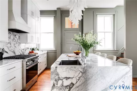 Kitchen - 2204 Monument Ave, Richmond, VA 23220 photo 1 of 7