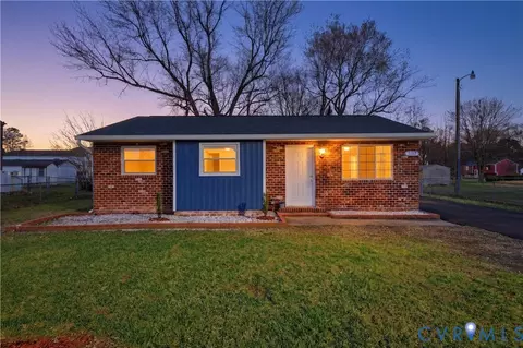 5117 Bending Branch Dr, Richmond, VA 23223