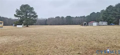 47-33 Fairfield Rd, Dunnsville, VA 22454