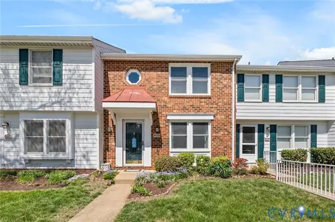 9494 Tracey Lynne Cir, Glen Allen, VA 23060