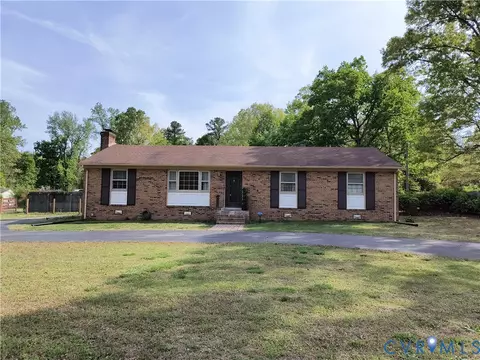 9913 Graves Rd, Petersburg, VA 23803