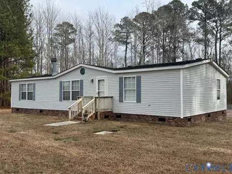 21663 Storys Station Rd, Franklin, VA 23851