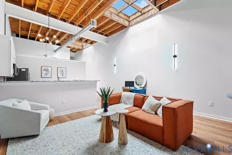 1716 Summit Ave #6, Richmond, VA 23230