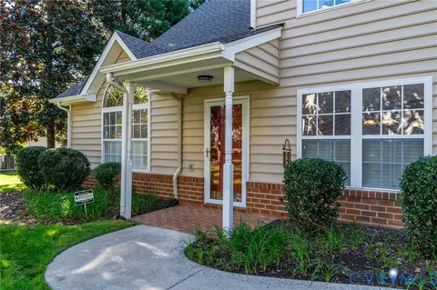 627 Hazeltine Ct, Richmond, VA 23236