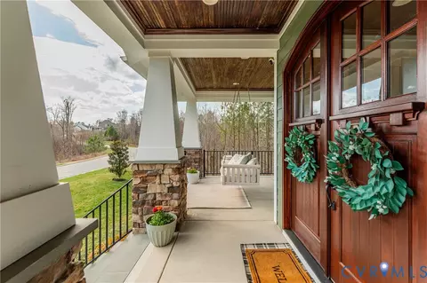 Exterior - 16030 Drumone Rd, Midlothian, VA 23112 photo 5 of 14