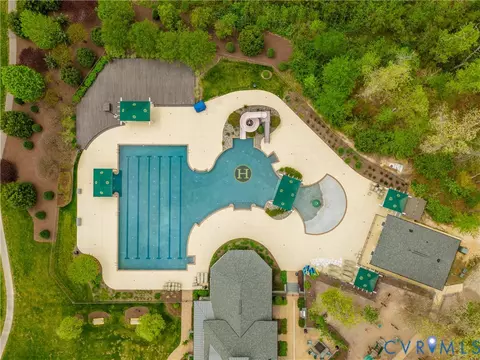 Exterior - 16030 Drumone Rd, Midlothian, VA 23112 photo 11 of 14