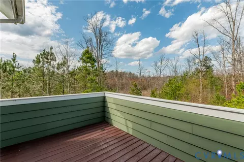 Exterior - 16030 Drumone Rd, Midlothian, VA 23112 photo 6 of 14