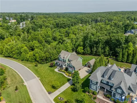 View/Area - 16030 Drumone Rd, Midlothian, VA 23112 photo 4 of 6