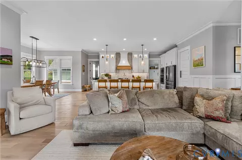 Living - 16030 Drumone Rd, Midlothian, VA 23112 photo 2 of 2