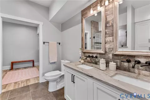 Bath - 16030 Drumone Rd, Midlothian, VA 23112 photo 8 of 8