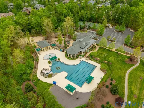 Exterior - 16030 Drumone Rd, Midlothian, VA 23112 photo 12 of 14