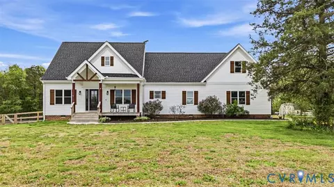 6749 Military Rd, Amelia Court House, VA 23002