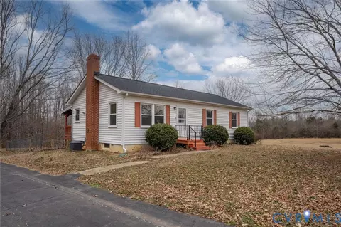 1343 Windyknight Rd, Montpelier, VA 23192