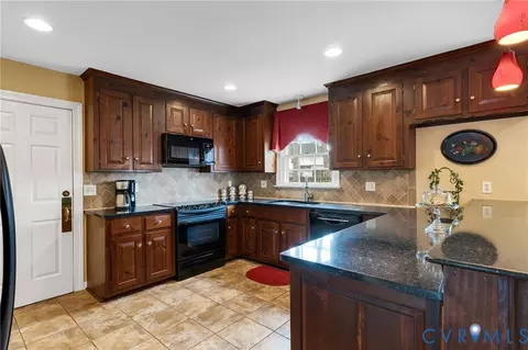 Kitchen - 12111 Framar Dr, Midlothian, VA 23113 photo 1 of 4