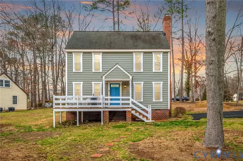 12300 Little Pond Ln, Midlothian, VA 23113