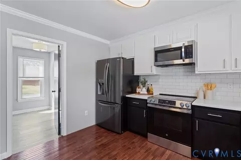 Kitchen - 7205 Pineleaf Dr, North Chesterfield, VA 23234 photo 2 of 3