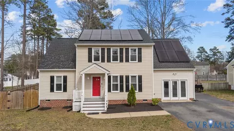 Exterior - 7205 Pineleaf Dr, North Chesterfield, VA 23234 photo 2 of 11