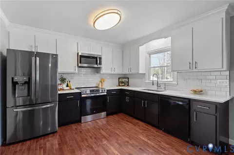 Kitchen - 7205 Pineleaf Dr, North Chesterfield, VA 23234 photo 1 of 3