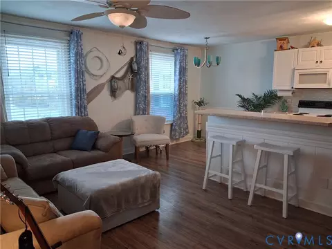 405 Erle Cres #205, Virginia Beach, VA 23451