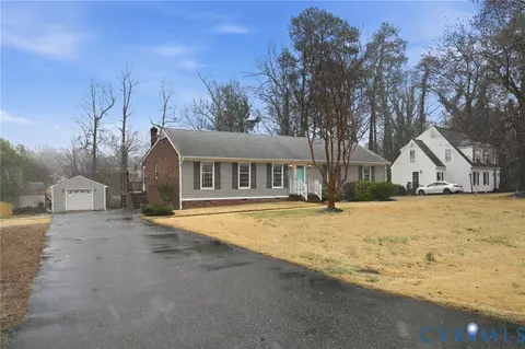 9170 Avondale Dr, Mechanicsville, VA 23116