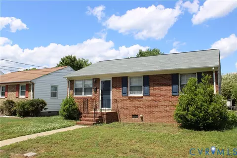 206 Fairfax Ave, Colonial Heights, VA 23834
